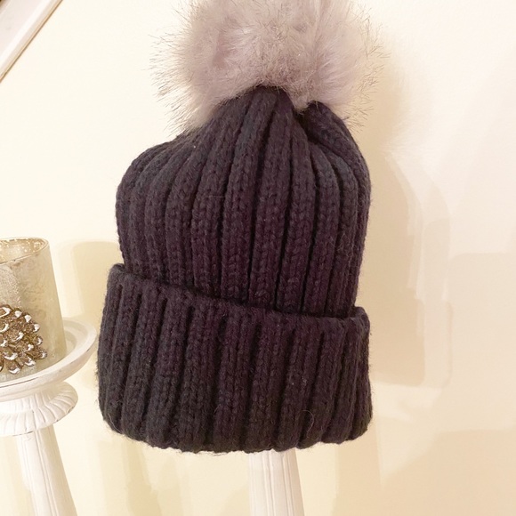 Cymbo Hat with Detachable NWOT - Picture 1 of 6